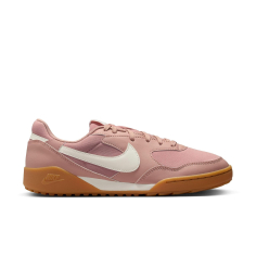 Дамски спортни обувки NIKE Terra Manta