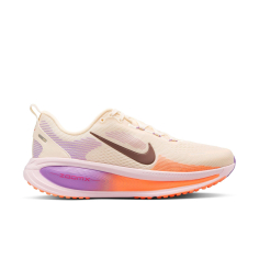 Дамски маратонки за бягане NIKE Vomero 18