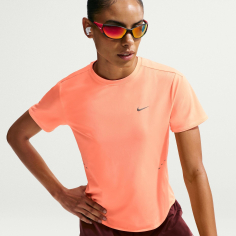 Дамска тениска за бягане NIKE SWIFT