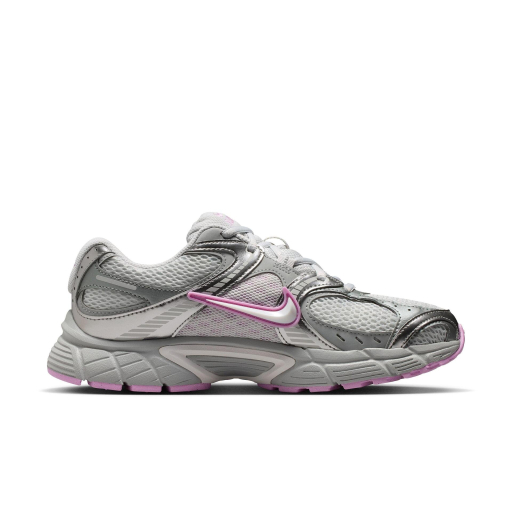 Дамски спортни обувки NIKE V5 RNR